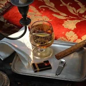 ***** Riad La Maison Bleue Batha Marocco